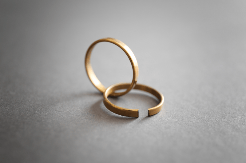 Broken rings from an annulment
